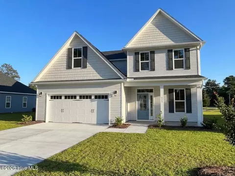 523 Country Club Villa Dr, Shallotte, NC 28470