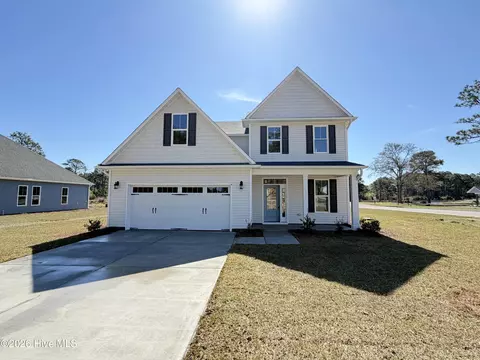 523 Country Club Villa Dr, Shallotte, NC 28470