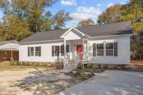 2707 Tryon Dr, Greenville, NC 27858