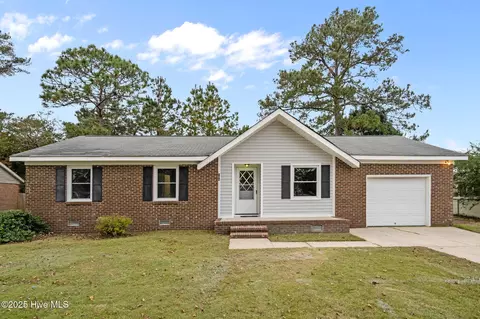 106 Ronny Ct, Jacksonville, NC 28546