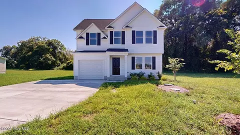 1356 Saint John Church Rd, La Grange, NC 28551