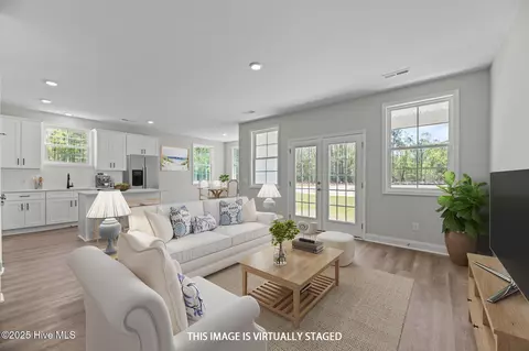 7014 Bayberry Park Dr, New Bern, NC 28562