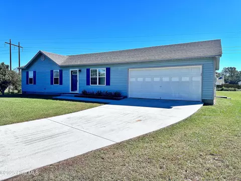 303 Tundra Pl, Jacksonville, NC 28540