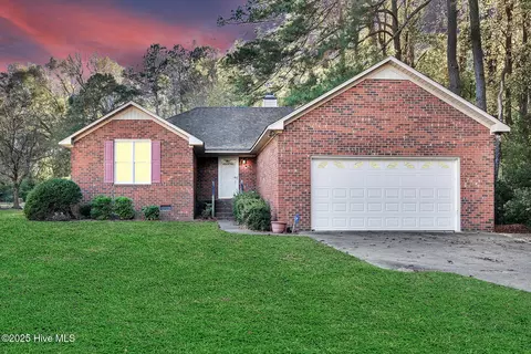 2800 Bells Fork Rd, Greenville, NC 27858