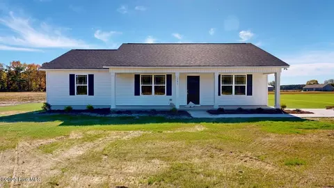 1391 Pinkney Rd, Pikeville, NC 27863