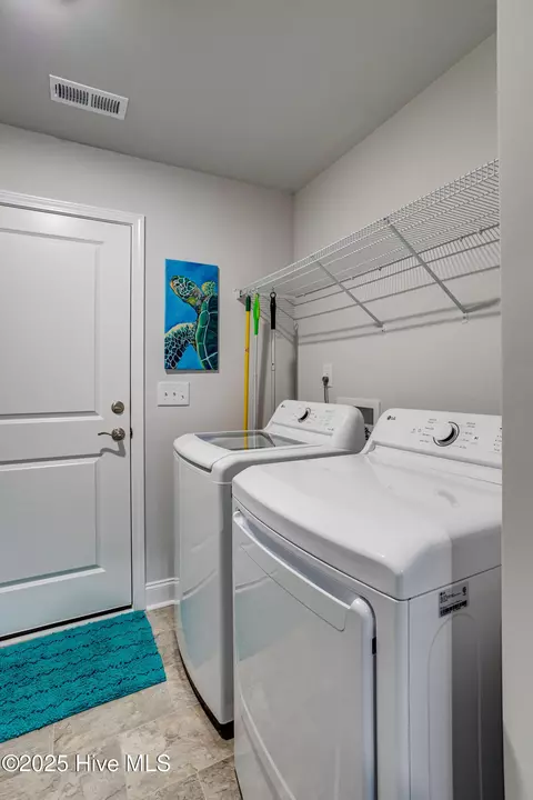 1005 Dynamic One Dr, New Bern, NC 28562 photo 30