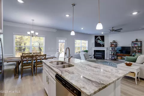 1005 Dynamic One Dr, New Bern, NC 28562 photo 9