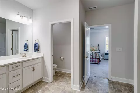 1005 Dynamic One Dr, New Bern, NC 28562 photo 17