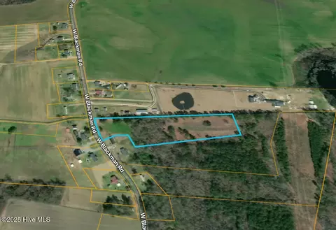 1079 W Blackman Rd, Dunn, NC 28334