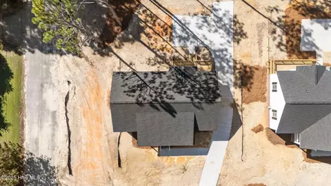 View/Area - 215 Beech St, Hamlet, NC 28345 photo 4 of 4
