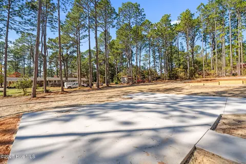 Exterior - 215 Beech St, Hamlet, NC 28345 photo 4 of 10