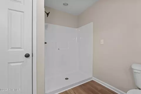 Bath - 215 Beech St, Hamlet, NC 28345 photo 2 of 3