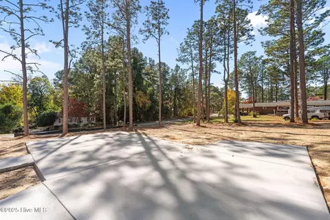 Exterior - 215 Beech St, Hamlet, NC 28345 photo 7 of 10