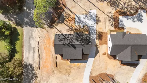 View/Area - 215 Beech St, Hamlet, NC 28345 photo 2 of 4