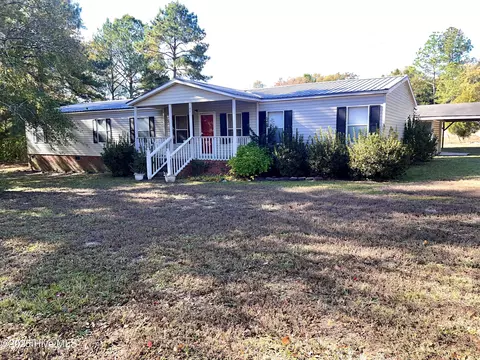 166 Philadelphia Dr, Rockingham, NC 28379