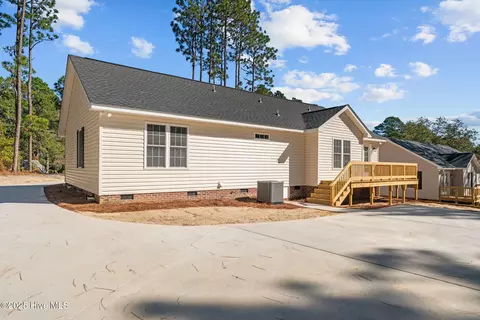 Exterior - 217 Beech St, Hamlet, NC 28345 photo 5 of 9