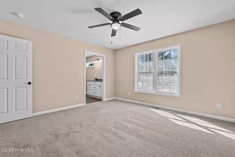 Bedroom - 217 Beech St, Hamlet, NC 28345 photo 3 of 5