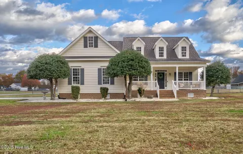 5014 Davis Rd, Rocky Mount, NC 27803