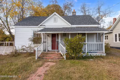 1602 Myrtle St, Greenville, NC 27834