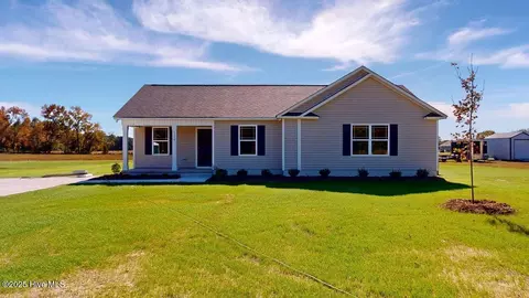 1399 Pinkney Rd, Pikeville, NC 27863