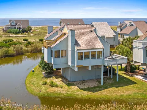 305 S Bald Head Wynd Wynd #16, Bald Head Island, NC 28461