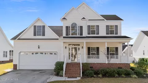 1129 Bryson Dr, Greenville, NC 27834