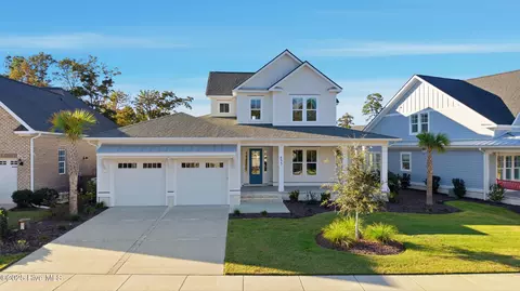 633 Bedminister Ln, Wilmington, NC 28405