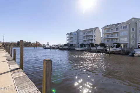 152 Wharf Landing Dr #C, Edenton, NC 27932