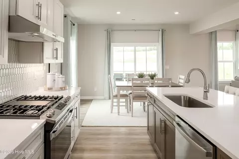 Kitchen - 100 Roberta Loop, Moyock, NC 27958 photo 5 of 5