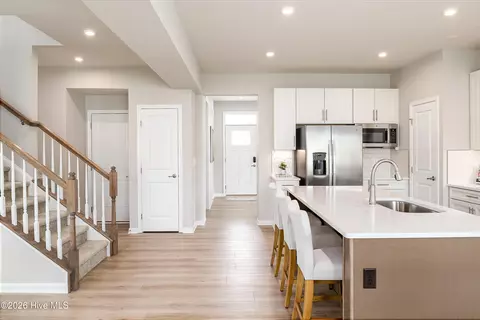 Kitchen - 100 Roberta Loop, Moyock, NC 27958 photo 1 of 5