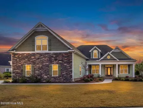 2621 Ocean Palm Ct NE, Leland, NC 28451