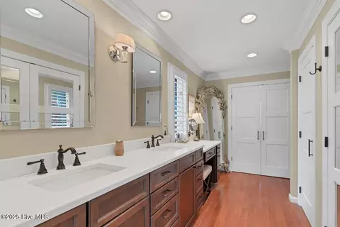 Bath - 25 Linville Dr, Pinehurst, NC 28374 photo 1 of 7