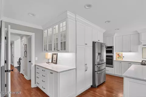Kitchen - 25 Linville Dr, Pinehurst, NC 28374 photo 8 of 9