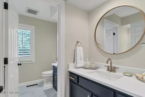 Bath - 25 Linville Dr, Pinehurst, NC 28374 photo 3 of 7