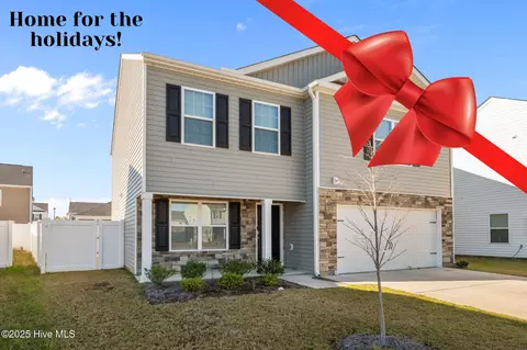 3109 March Ct, Greenville, NC 27834