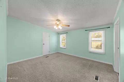 8820 River Rd, Grifton, NC 28530 photo 26