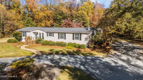 8820 River Rd, Grifton, NC 28530 photo 6