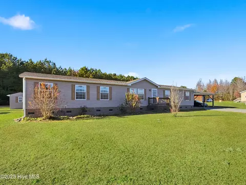 106 Boonetown Rd, Gates, NC 27937