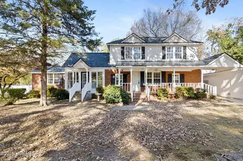 2313 Applebury Ln, Fayetteville, NC 28306