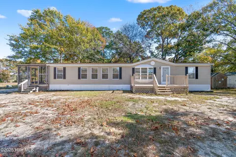 2795 Cindy St SW, Supply, NC 28462