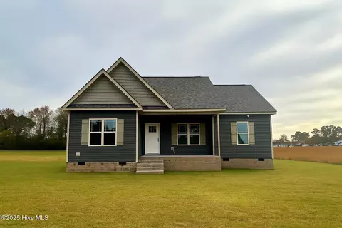 1446 Union Grove Church Rd, Fremont, NC 27830