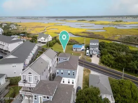 822 S Topsail Dr #A, Surf City, NC 28445