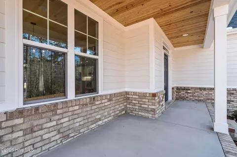 492 Longleaf Dr, West End, NC 27376 photo 8