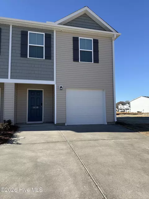 2421 B Brookville Dr, Greenville, NC 27834