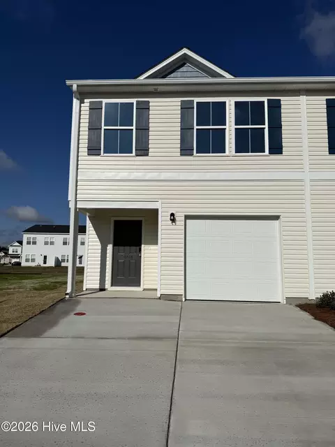 2417 A Brookville Dr, Greenville, NC 27834