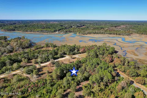 2021 Sea Lavender Rd SW, Supply, NC 28462