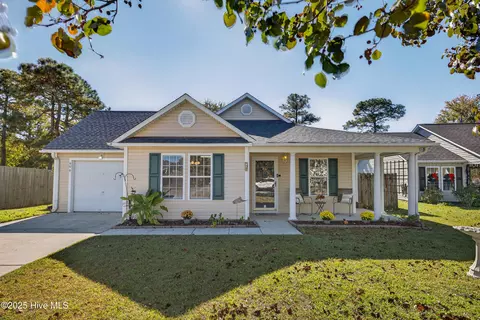 606 Tisbury Ln, Wilmington, NC 28412