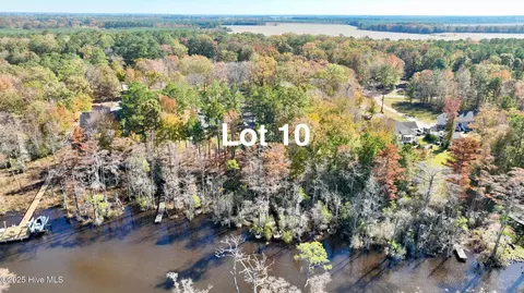 346 See View L Ln, Hertford, NC 27944