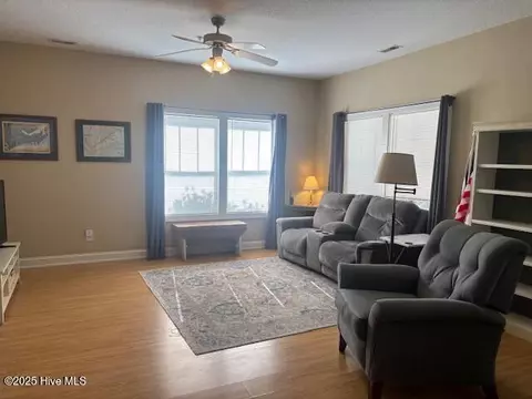 100 Lighthouse Ln #C1, Cedar Point, NC 28584 photo 18