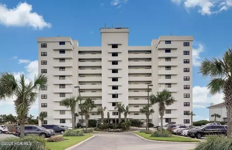 1704 Lumina Ave N #1A, Wrightsville Beach, NC 28480